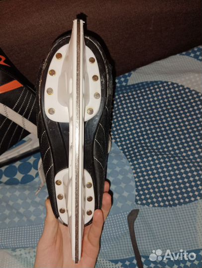 Мужские хоккейные коньки 37 размер