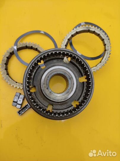 Муфта с ступицей скольжения 5-6 передачи 02S MQ250