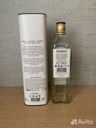 Тубус и бутылка от виски Bushmills