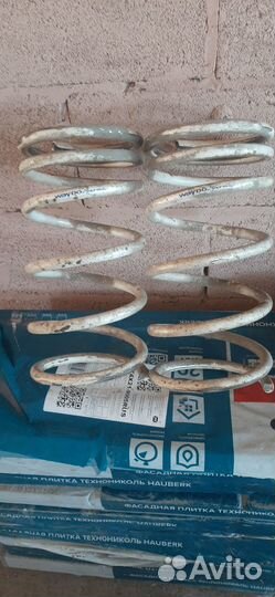 Продам передние пружины и стойку на Ноах 65 кузов