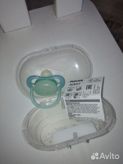 Соска пустышка avent 0 6