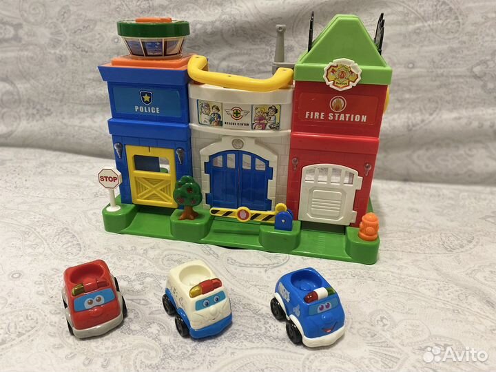 Игрушка пожарная станция