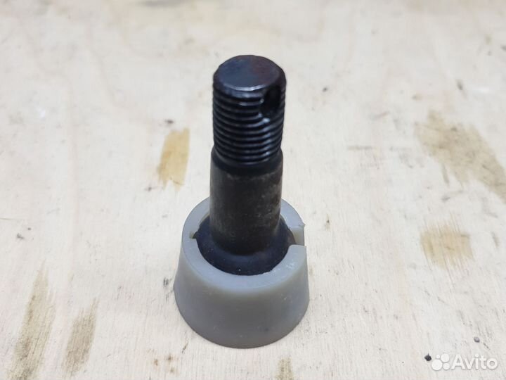 Кованный палец с вкладышем для ваз 2101-07