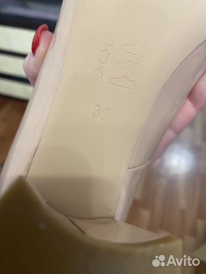 Туфли женские 38 fjolla