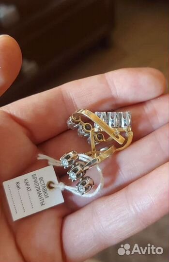 Золотые серьги