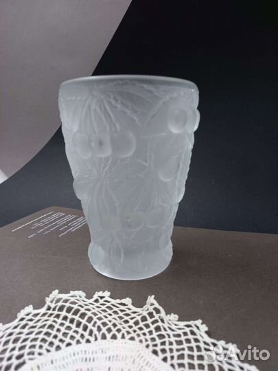 Ваза Баролак Вишня