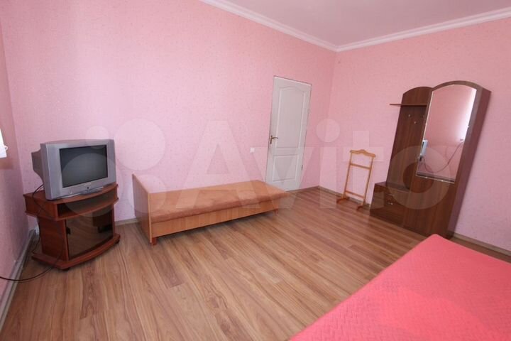 Комната 30 м², 2/2 эт.