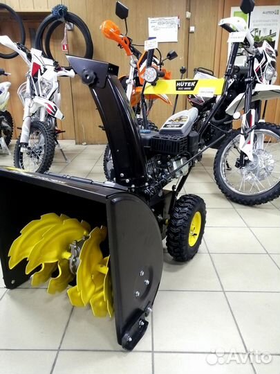 Снегоуборщик Huter SGC 4000