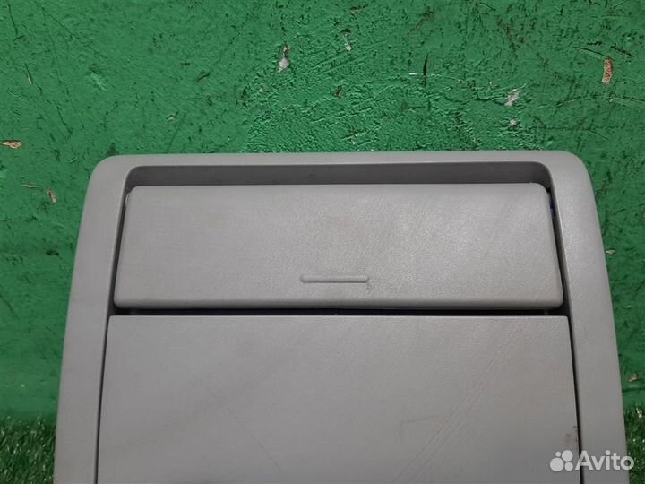 Плафон салона Toyota Verso R2 2009