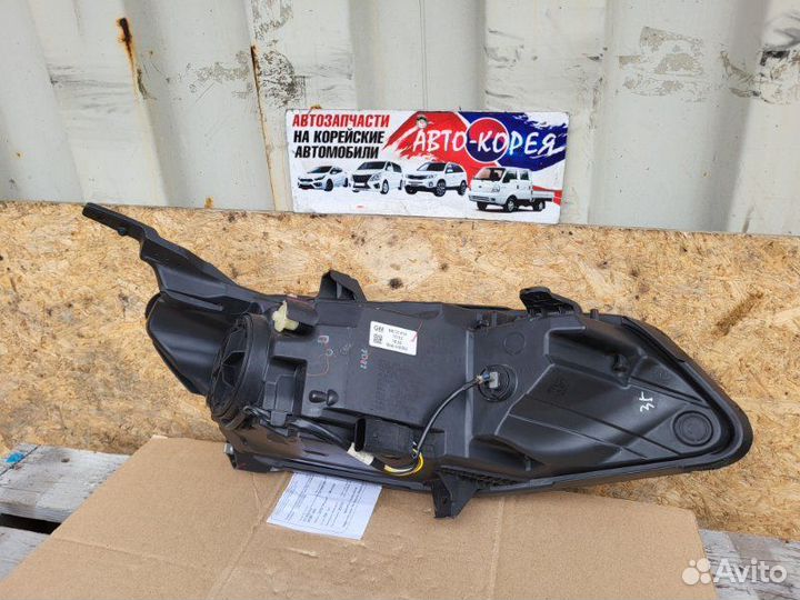 Фара передняя левая Chevrolet Malibu 2015-2018