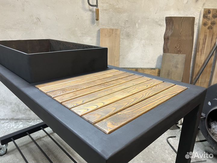 Мангальный стол