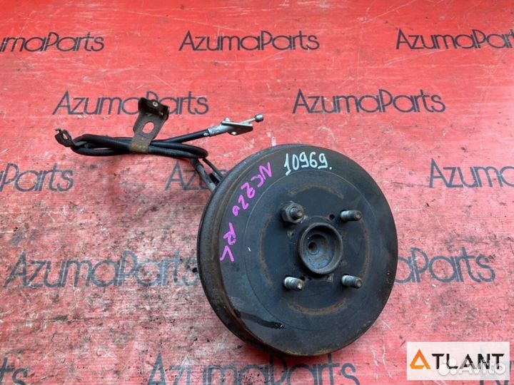 Ступица задняя левая toyota raum