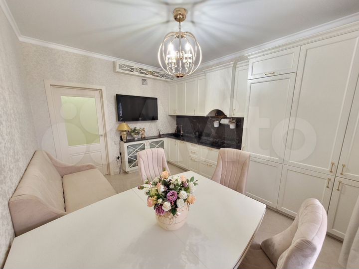 2-к. квартира, 68 м², 5/5 эт.