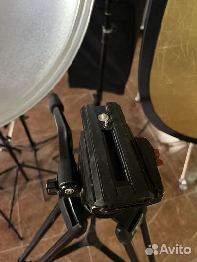 Штатив Slik Daiva