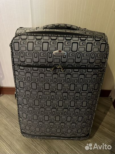Чемодан redmond
