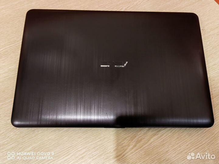 Ноутбук для работы и дома Asus VivoBook intel/ssd