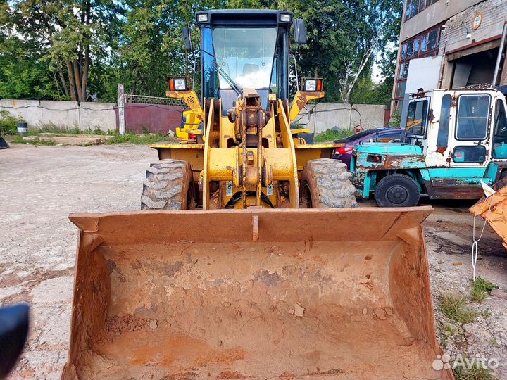 Фронтальный погрузчик LiuGong CLG835, 2013