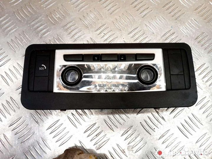 Фонарь салона (плафон) BMW 3 E90/E91/E92/E93 рест