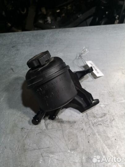 Бачок гидроусилителя Mercedes E-Class W211 OM611