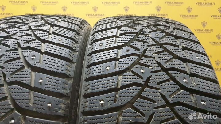 Bridgestone Blizzak Spike-02 245/45 R17 99T