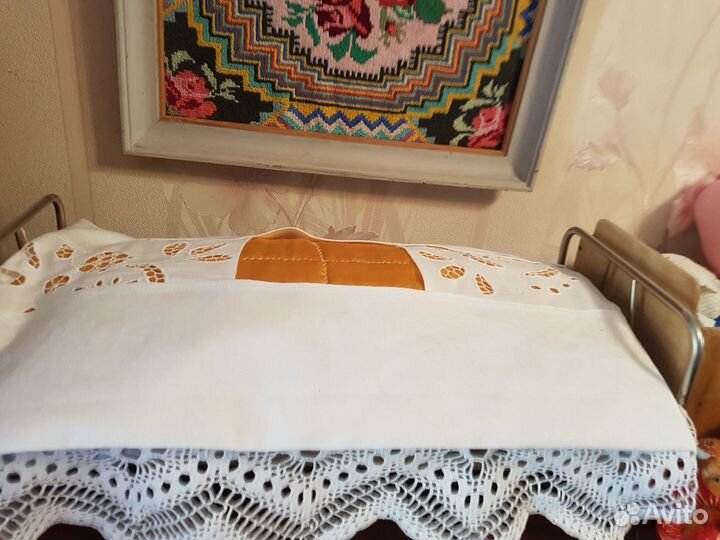 Убранство для кукольной кроватки из антикварных 2