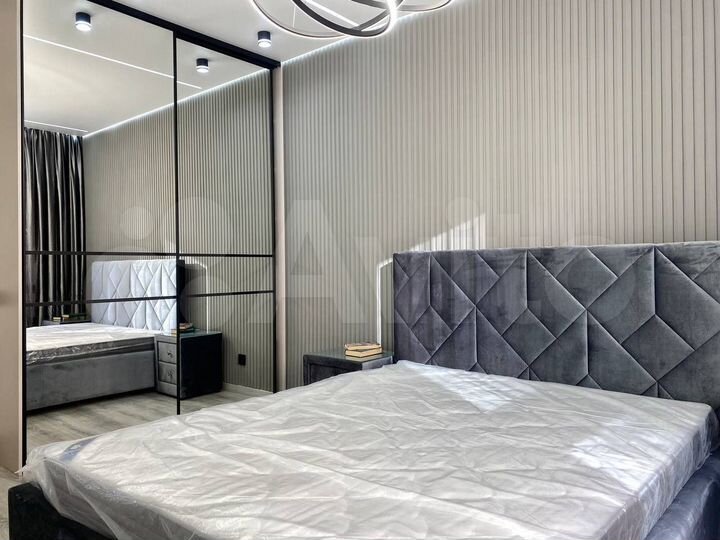 2-к. квартира, 60 м², 3/18 эт.