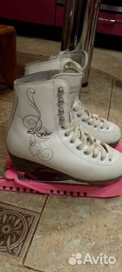 Продаю коньки