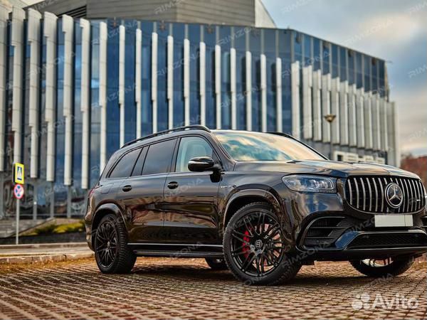 Кованые диски R20 на Mercedes-Benz AMG GLS63