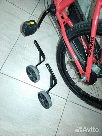 Детский велосипед бу со съемными колесами