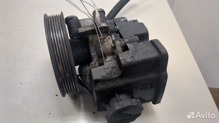 Гур Mercedes Sprinter, 2001