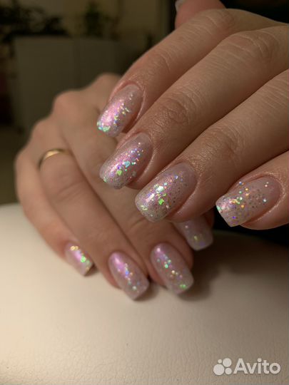 Маникюр, педикюр, брови