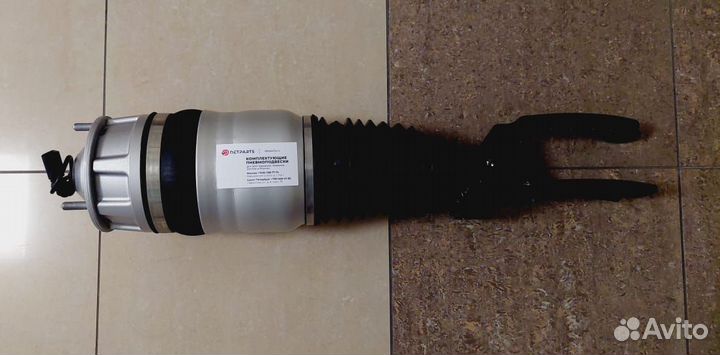 Пневмостойка Porsche Cayenne 958 новый