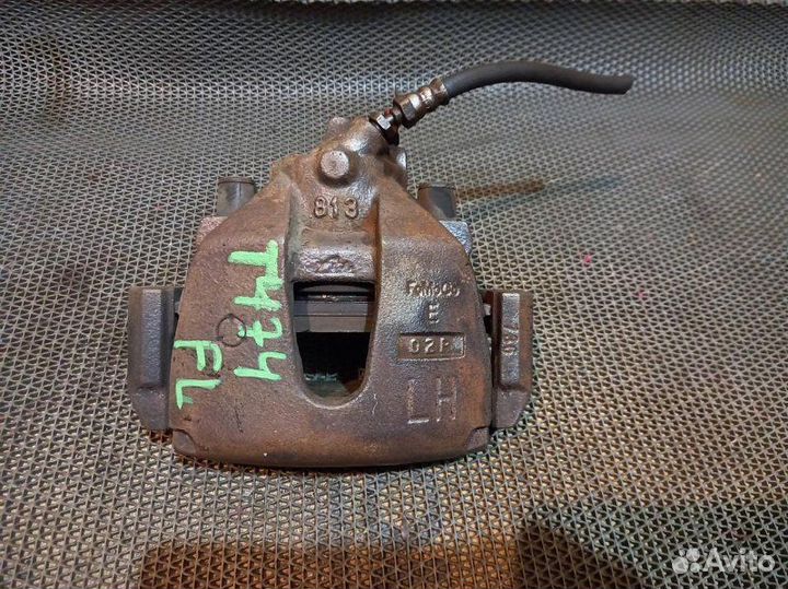 Суппорт передний левый Mazda Mazda3 BL Z6 2010