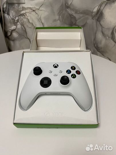 Джойстик на xbox series/one