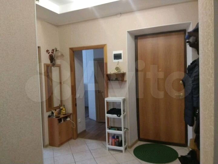 3-к. квартира, 74 м², 1/2 эт.