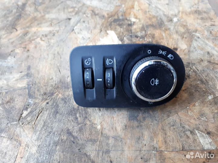 Блок управления светом Opel Corsa D 2006-2015