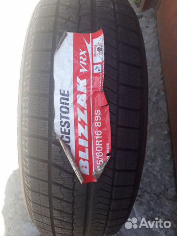 Bridgestone Blizzak VRX 195/60 R16 89S