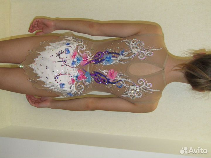 Купальник по художественной гимнастике