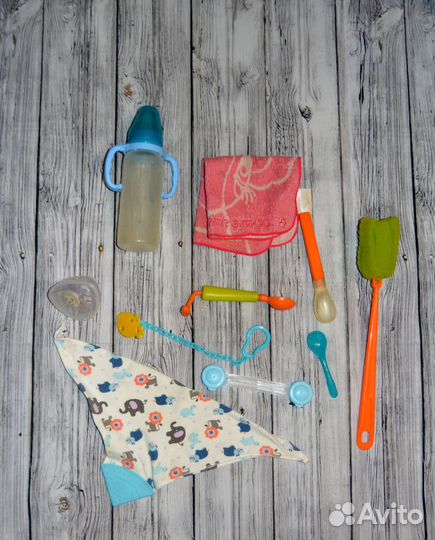 Beaba Ложка непроливайка, слюнявчик,соска,поильник