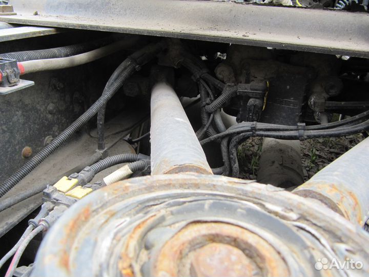 Тяга реактивная V-образная DAF XF 106