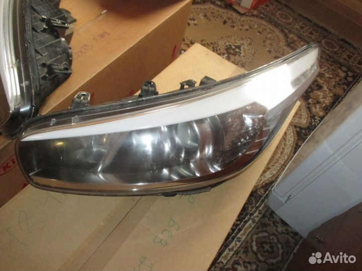 Фара левая правая киа сид 92101-A2000 92102-А2000