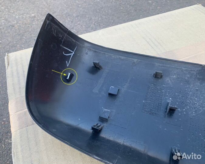 Крышка зеркала заднего вида правая Pajero 4