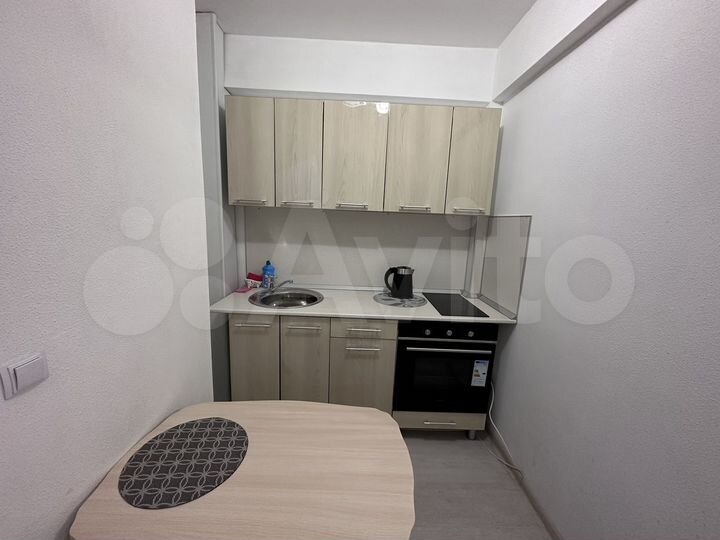 2-к. квартира, 58 м², 9/9 эт.