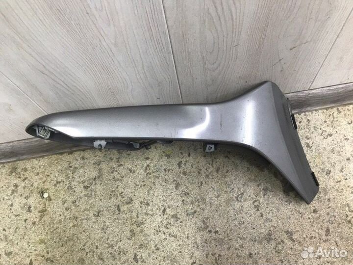 Накладка декоративная Ford Focus седан iqdb