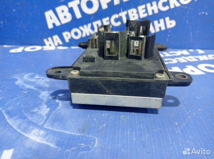 Модуль питания Bmw E65 седан 2004