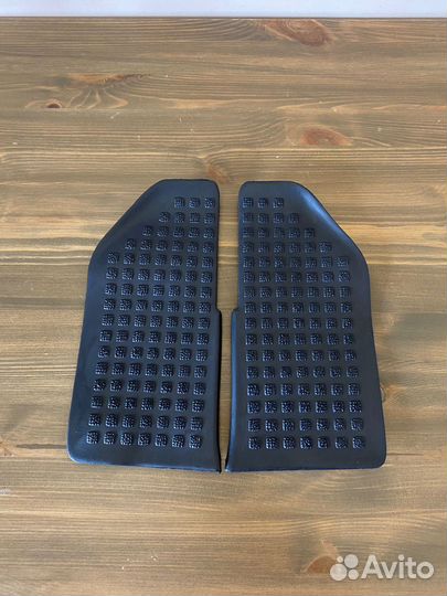 Резиновые накладки на ступеньки, перед vw t2 t3