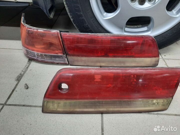 Фонари задние