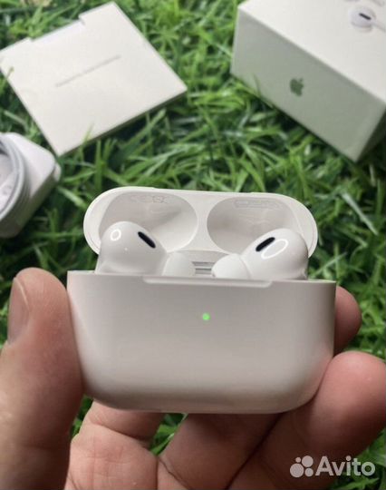 Apple AirPods Pro 2 (2nd generation)