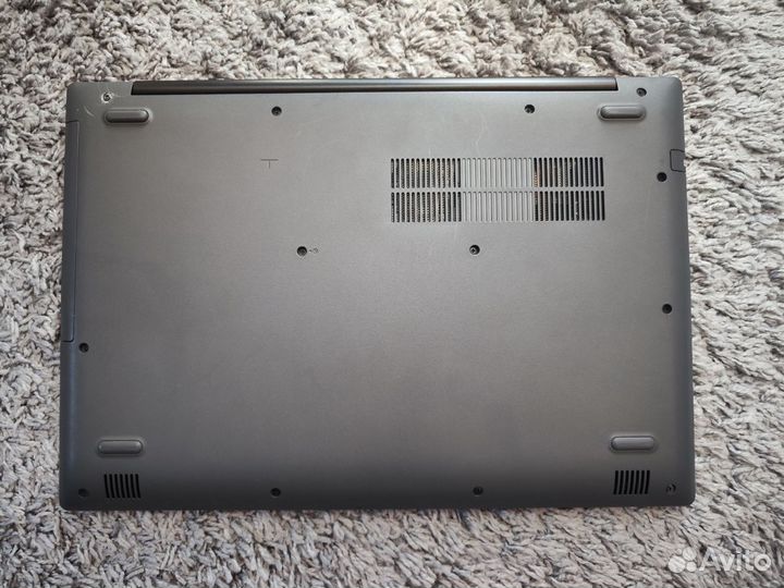 Ноутбук Lenovo + сумка