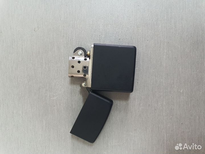 Зажигалка zippo оригинал